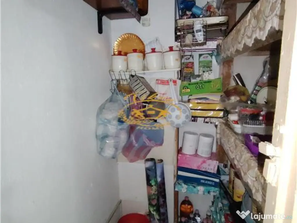 Apartament 4 camere (Gheorgheni, Cart. Bucin 17/B)