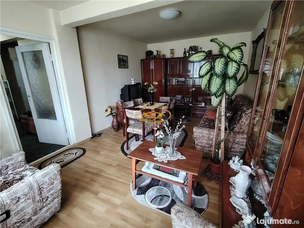 Apartament 4 camere (Gheorgheni, Cart. Bucin 17/B)