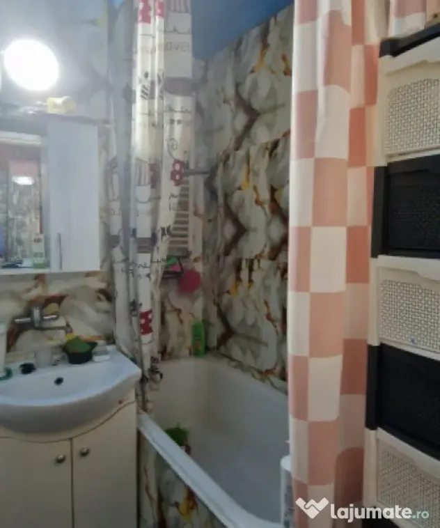 Garsonieră spațioasă, 24 mp – zona linistita, aproape d