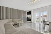 VILĂ MODERNĂ 2024 | 6 CAMERE | 203 MP UTILI | FÂNTÂNELE