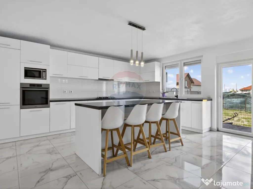 VILĂ MODERNĂ 2024 | 6 CAMERE | 203 MP UTILI | FÂNTÂNELE