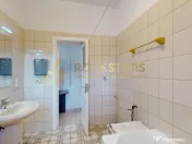 Spatiu Birouri | Etaj 1 + Mansarda | 4 Locuri Parcare | Z... 