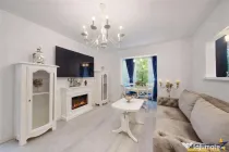 Eleganta si simplitate - Centrul Civic, renovat, etaj 2, des