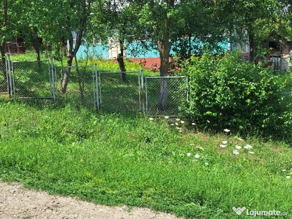 De vanzare casa teren 6000mp sat Tioltiur com. Cornesti jud. Cluj