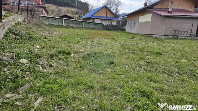 Teren 1,520mp Hangu / Strada Principala