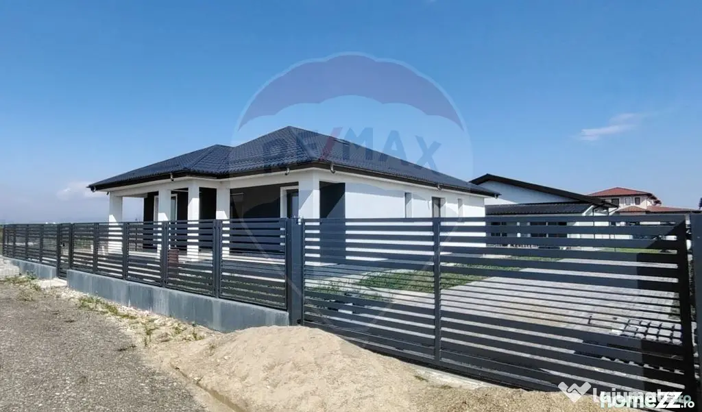 Casă cu 4 camere Greenfield Residence