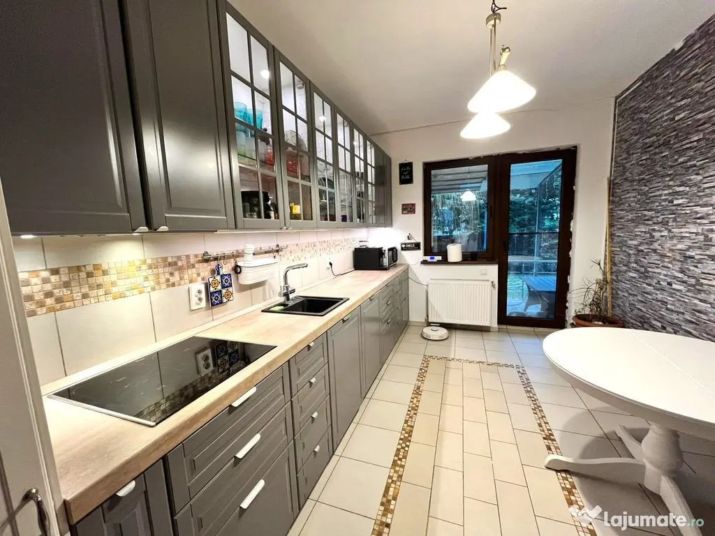 Casa individuala 4 camere Balotesti Good Afternoon Residence