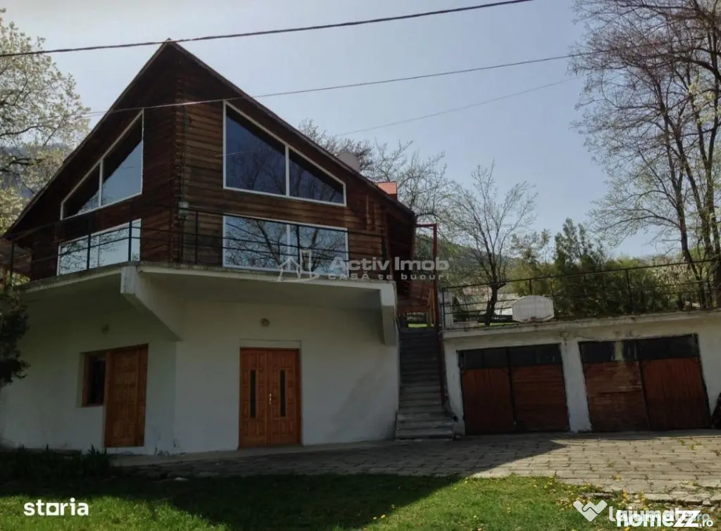 Vila 6 camere ,Teren-1618 mp - Predelut - Bran