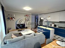 Apartament spatios cu 2 terase si parcare