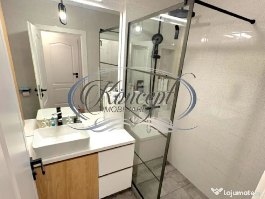 Apartament spatios cu 2 terase si parcare