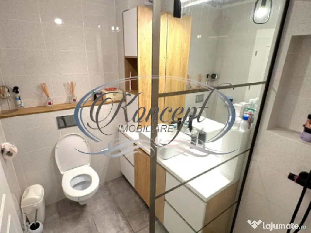 Apartament spatios cu 2 terase si parcare