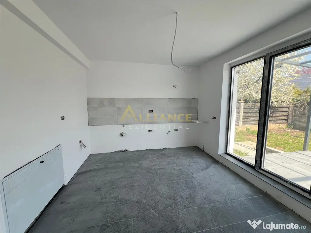 Vila Individuala - 5 camere-3 bai-Strada Miorita-500 M de S