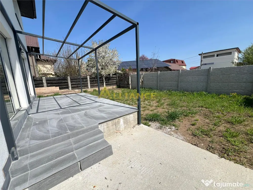 Vila Individuala - 5 camere-3 bai-Strada Miorita-500 M de S