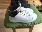 Adidași mărimea 41 noi