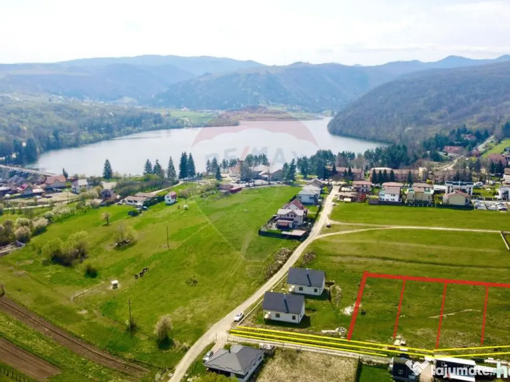 Teren cu autorizatie de vanzare in Gilau! 800 MP.