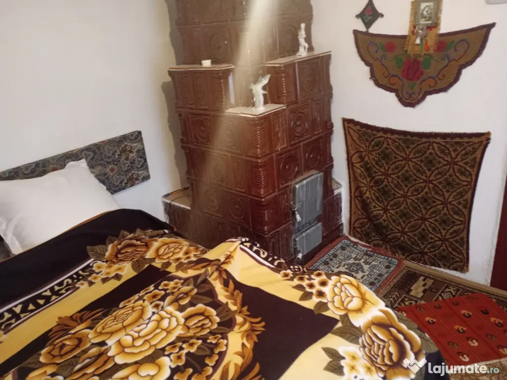 Casă la țară de vânzare