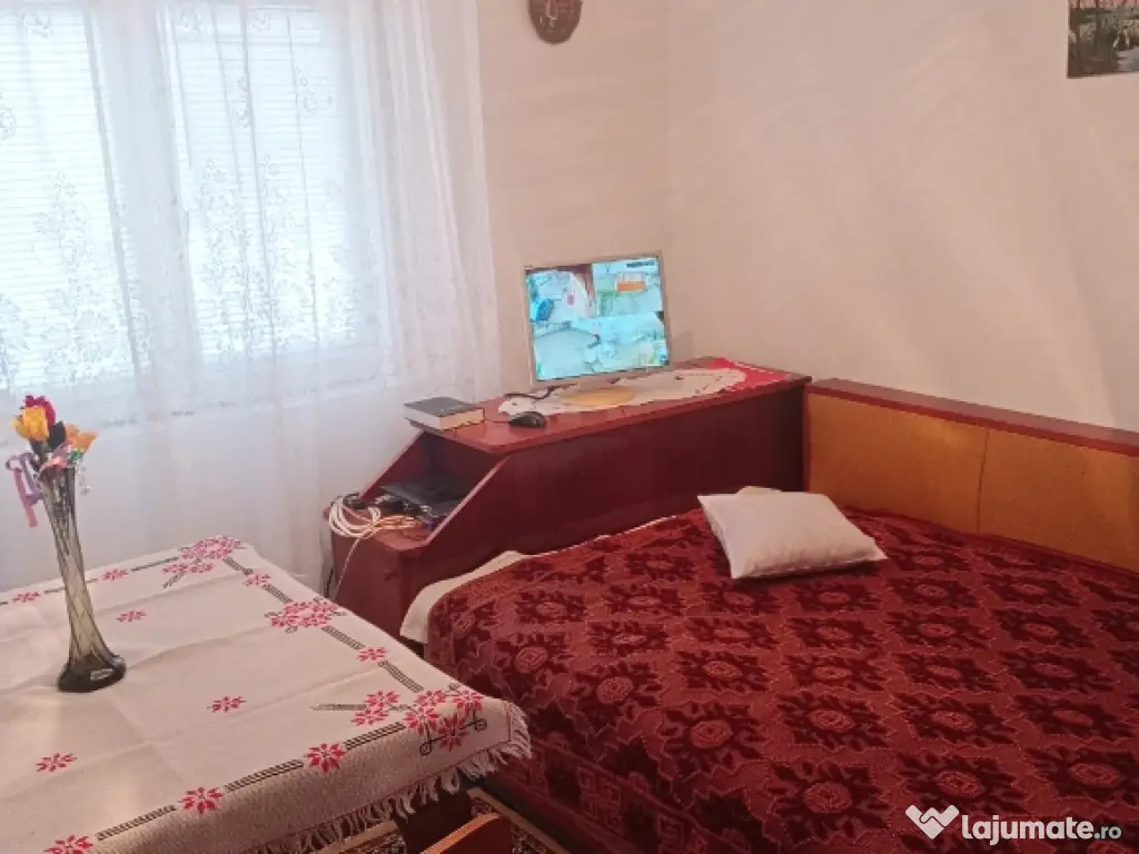 Casă la țară de vânzare