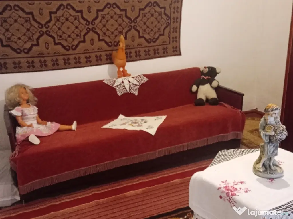 Casă la țară de vânzare