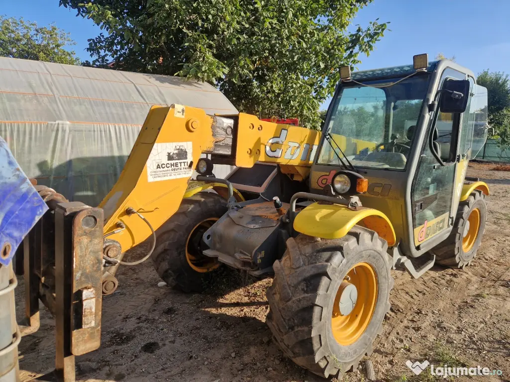 Manitou de vanzare încărcare telescopica si translație m