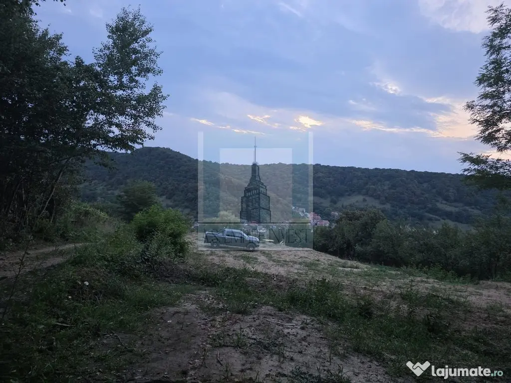 Teren intravilan de vanzare