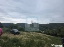 Teren intravilan de vanzare