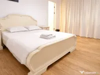 Cameră regim hotelier – Bd. Magheru / Universitate / Centru 