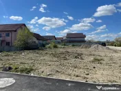 Teren cu dublă deschidere, 1344 mp, ideal investiție,utili 