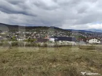 Teren intravilan de vânzare, 715 mp, în zona Valea Sigmiru