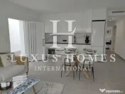 O vilă cu piscină, terasă pe acoperiș, la câțiva pași de toate facilitățile