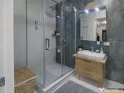 Apartament pe 75mp, echipat, cu terasa, boxa si parcare, Uno 