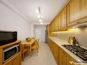 Apartament pe 75mp, echipat, cu terasa, boxa si parcare, Uno 