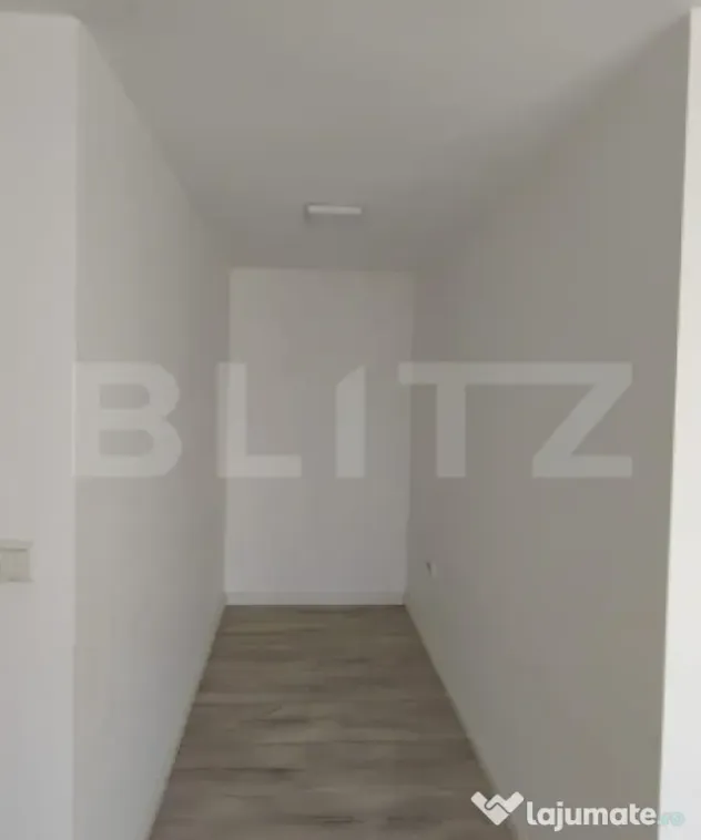 Apartament de vanzare -zona Decebal