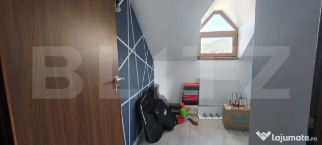 Apartament de vanzare -zona Decebal
