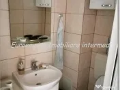 Apartament 3 camere decomandate zona Far 