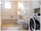 Apartament 2 camere, decomandat - zona Avantgarden 