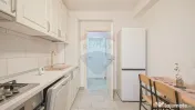 Apartament cu 2 camere de închiriat în zona Tractorul 