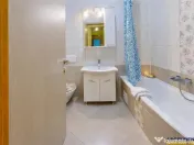 Tur 3D! Decomandat si ergonomic configurat, Semicentral, Bra 