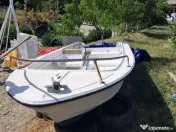 Barca fibra impecabila 