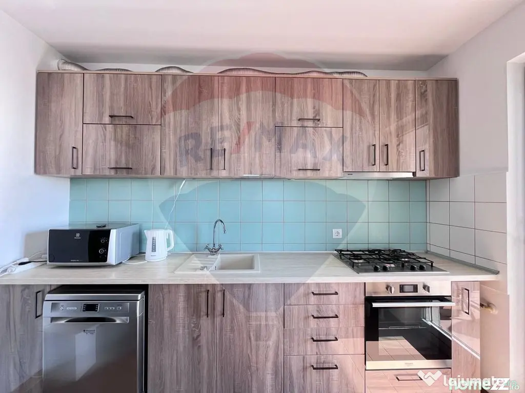 Apartament 2 camere + loc parcare - de inchiriat - Asmita...