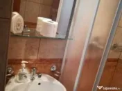 Apartament de 4 camere ( Decomandat )-Craiter 