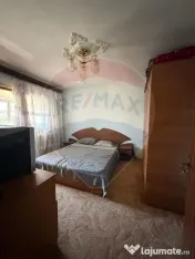 Apartament cu 3 camere de vânzare cu suprafata de 74mp 