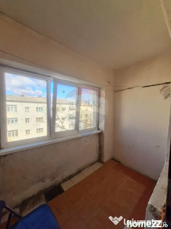 Apartament cu 3 camere de vânzare cu suprafata de 74mp