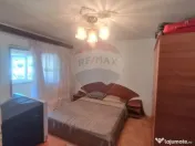 Apartament cu 3 camere de vânzare cu suprafata de 74mp 