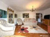 Apartament 3 camere decomandate, 80 mp, zona UMF 