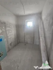 Casa individuala 4 camere pod izolat in Prelungirea Ghencea 