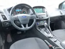 Mașina de vânzare Ford Focus anul 2017