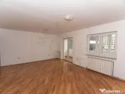 APARTAMENT 3 CAMERE - OCAZIE UNICA 