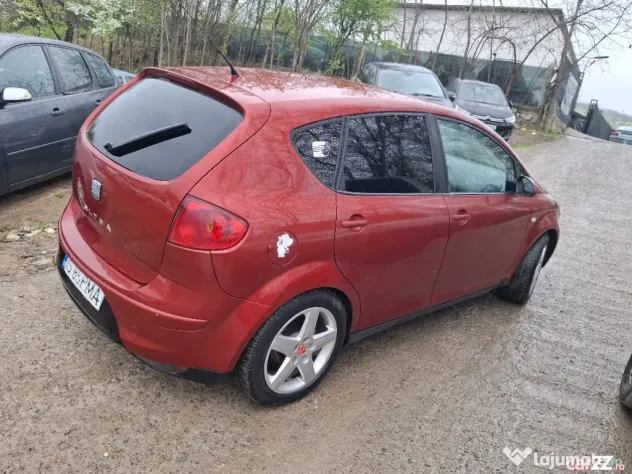 Seat Altea, an 2007, 1.9tdi = Rate cu buletinul
