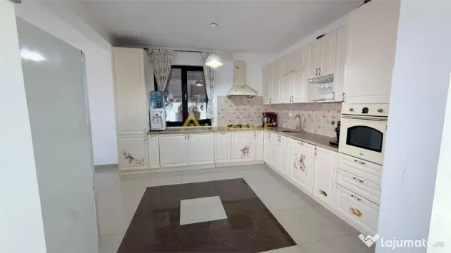 Duplex - 4 camere - 2 bai - 350mp teren