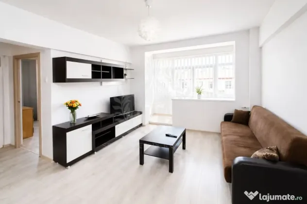 Inchiriere apartament 2 camere, parcare proprie,